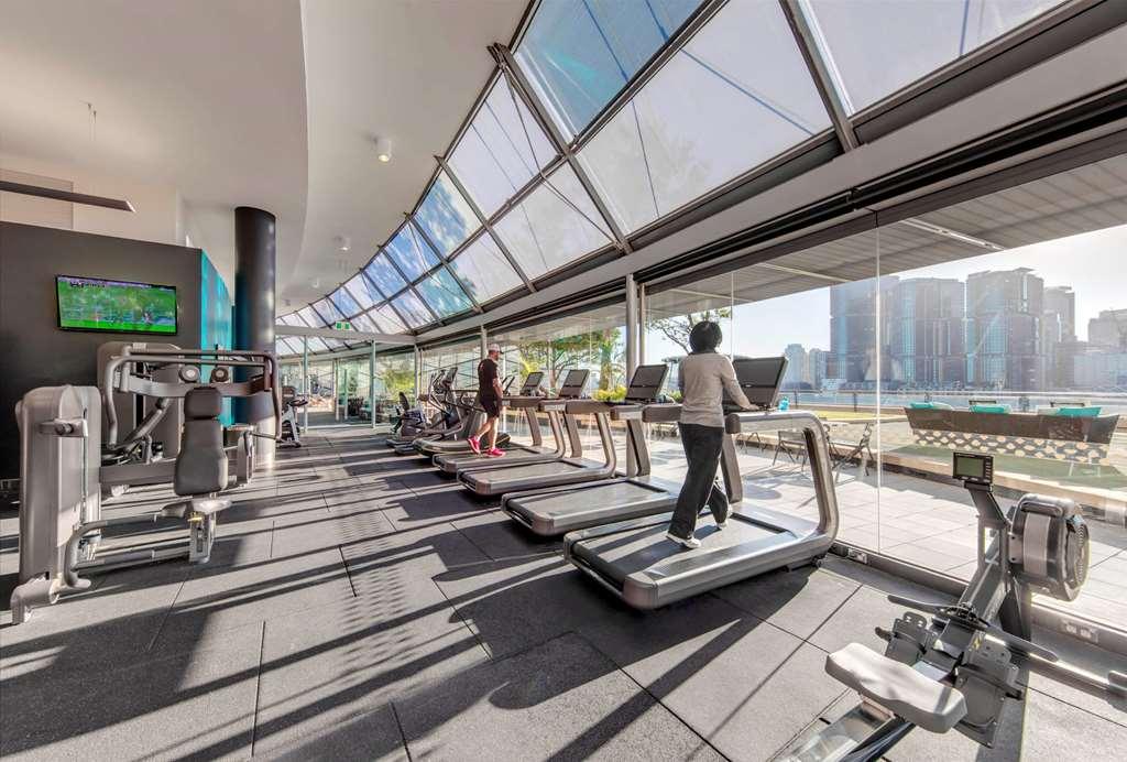 The Star Grand Hotel And Residences Sidney Instalações foto The gym at the 108th floor