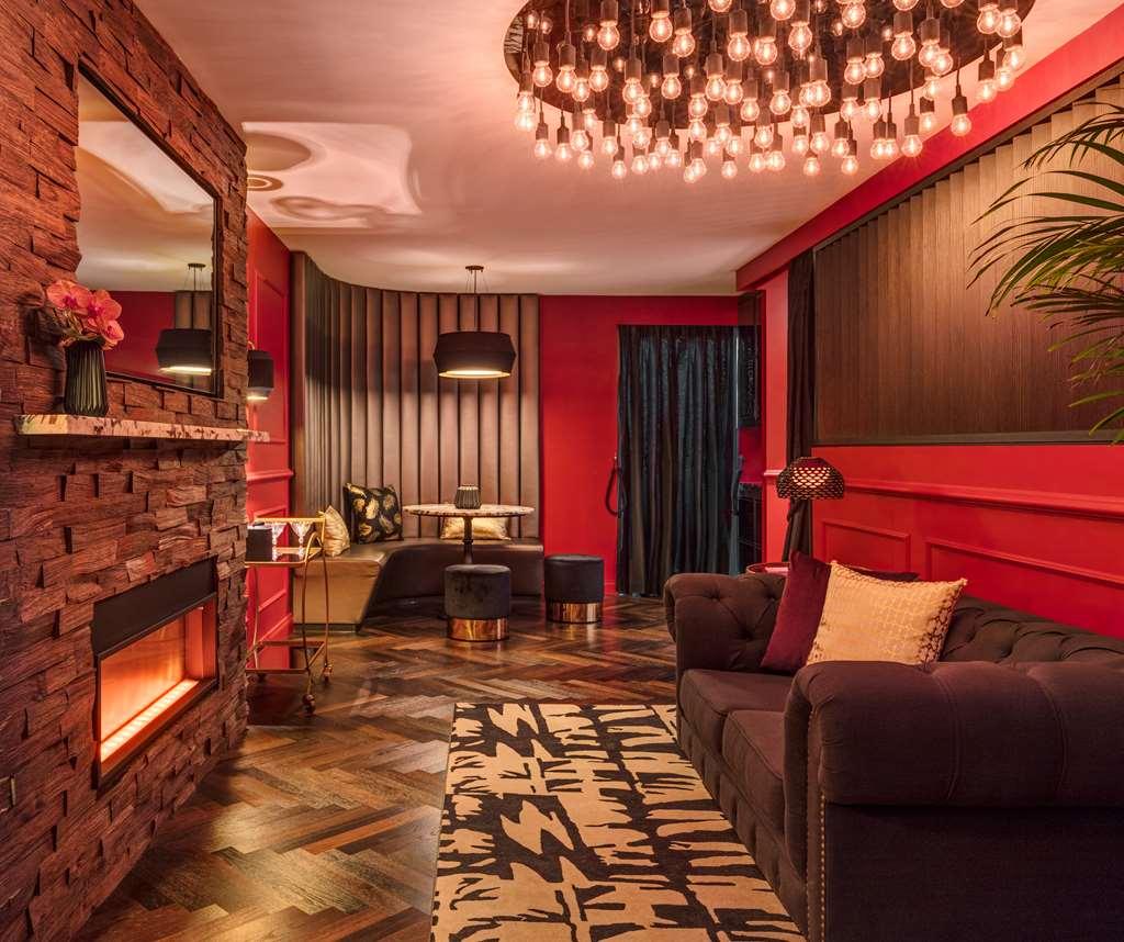The Star Grand Hotel And Residences Sidney Quarto foto The interior of the hotel