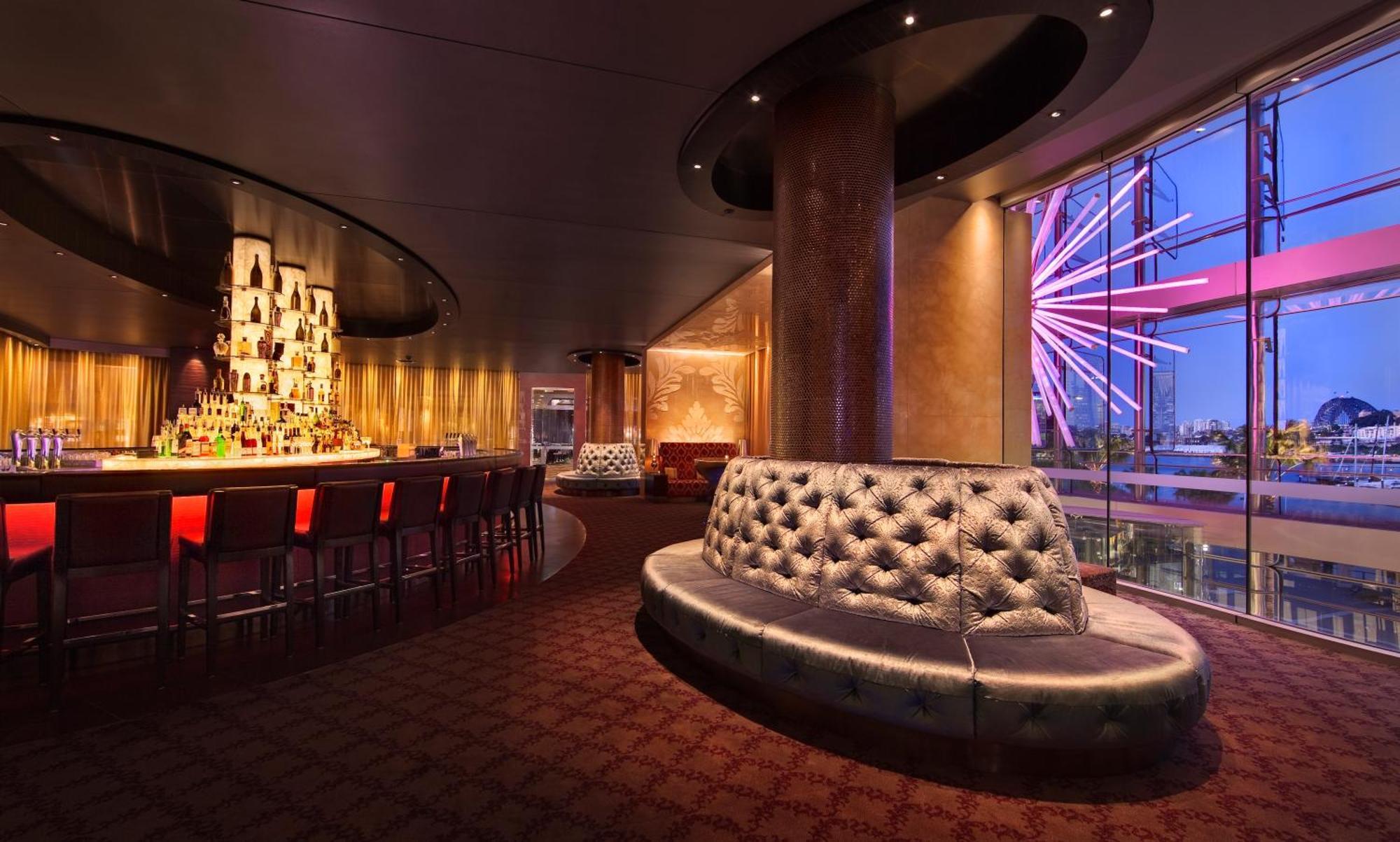 The Star Grand Hotel And Residences Sidney Exterior foto The bar at the London Eye