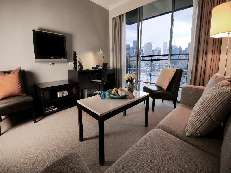 The Star Grand Hotel And Residences Sidney Exterior foto A living room in a serviced apartment in Singapore